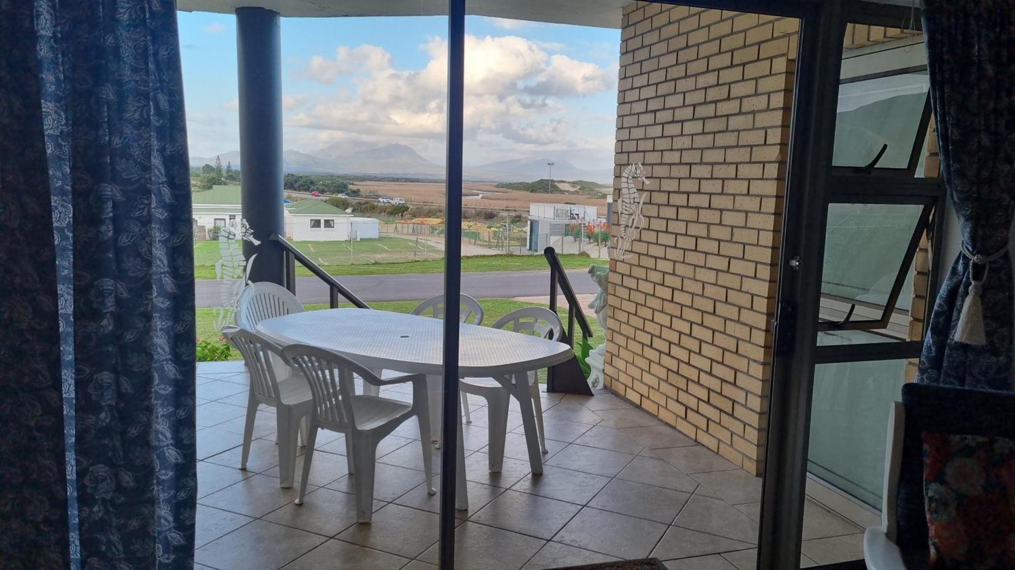 Kleinmond Panorama Holidays Екстер'єр фото